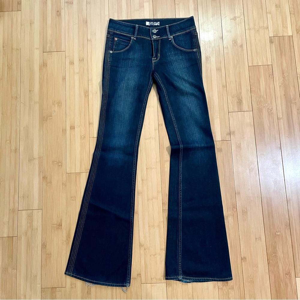 Hudson Jeans Low Rise Flare Leg Size 27